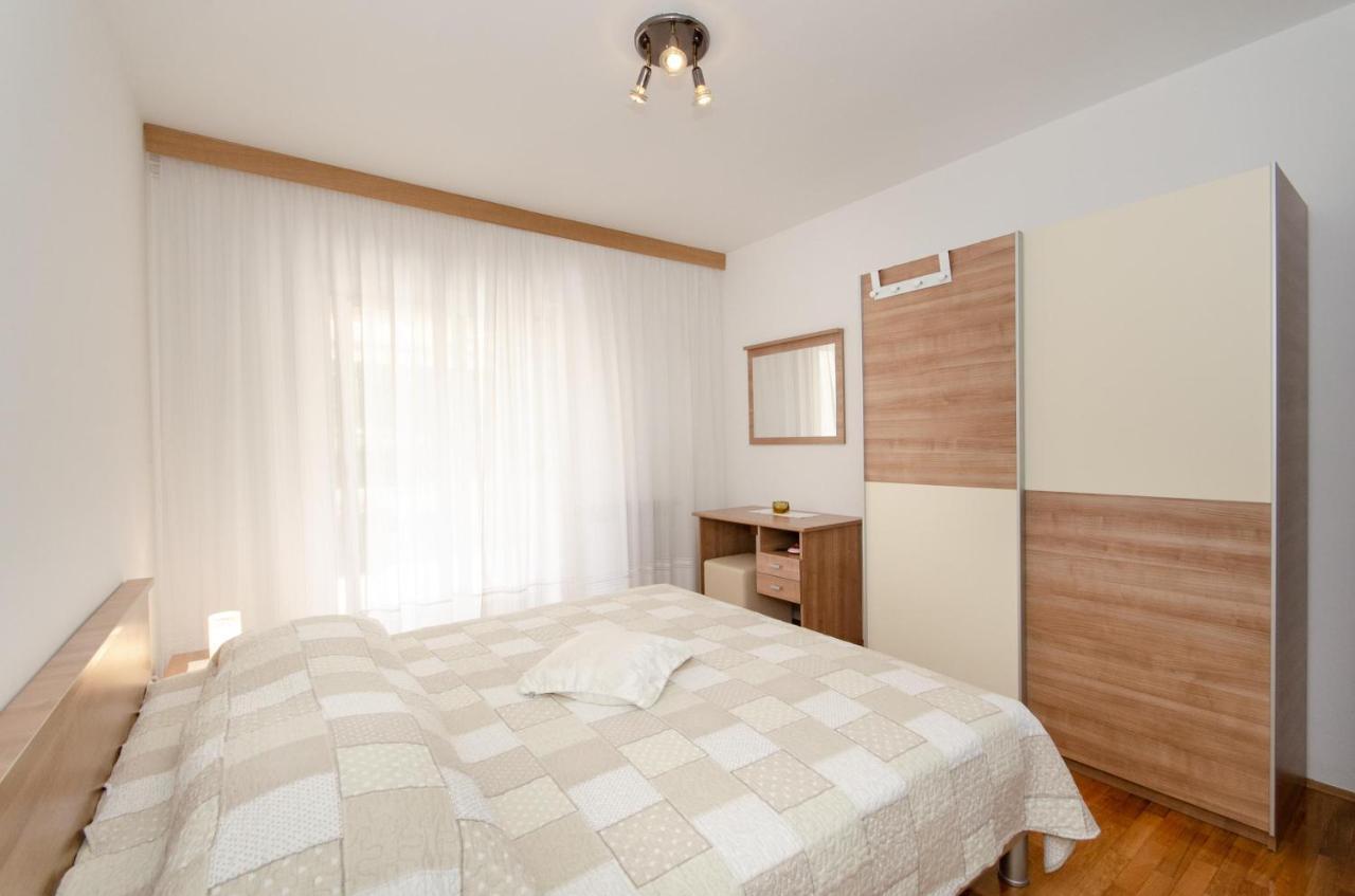Bungavilia Apartment *